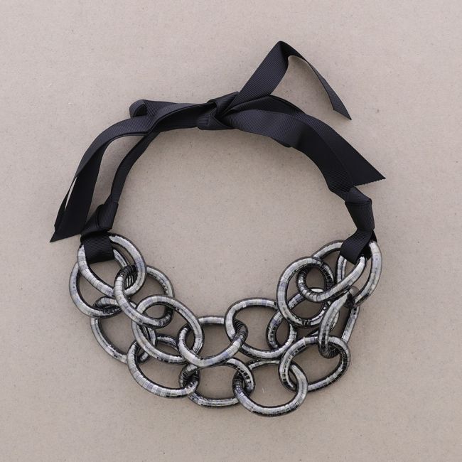 DOUBLE FLEXIBLE LINKS SHORT NECKLACE
