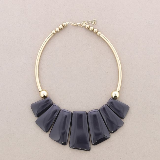 RESIN BEADS SHORT NECKLACE