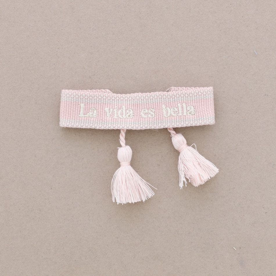 MACRAMÉ BRACELET LA VIDA ES BELLA FRINGES