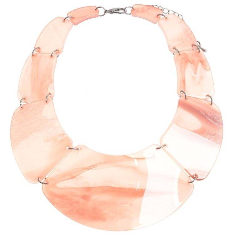 IMI RESIN SHORT NECKLACE. BONE 2