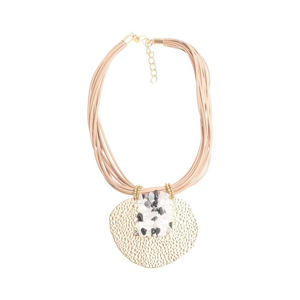 IMI SHORT NECKLACE. METAL MEDALLION LEATHER