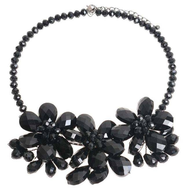 CRYSTAL FLOWERS SHORT NECKLACE