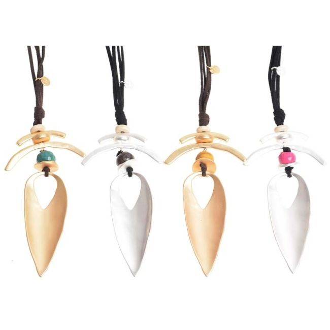 LONG SUEDE METAL PENDANT NECKLACE