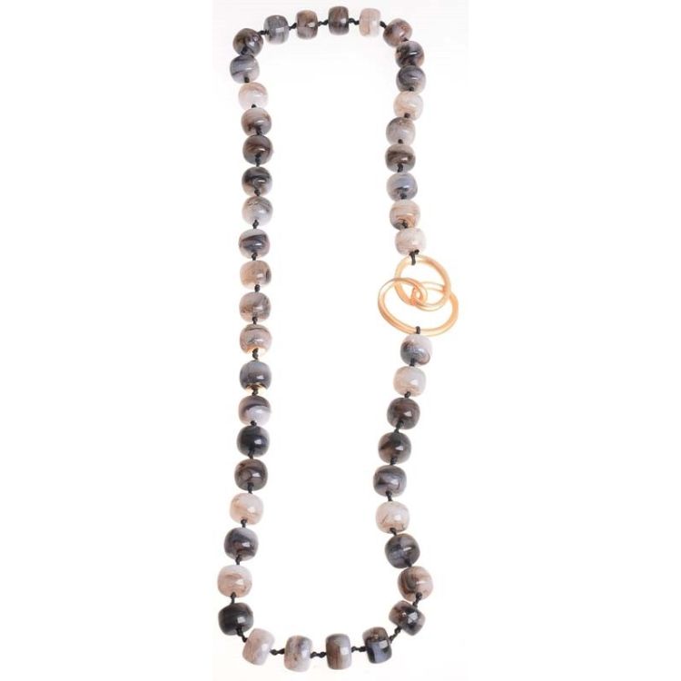 LONG NECKLACE WITH METAL FIGURE RESIN BEADS 2