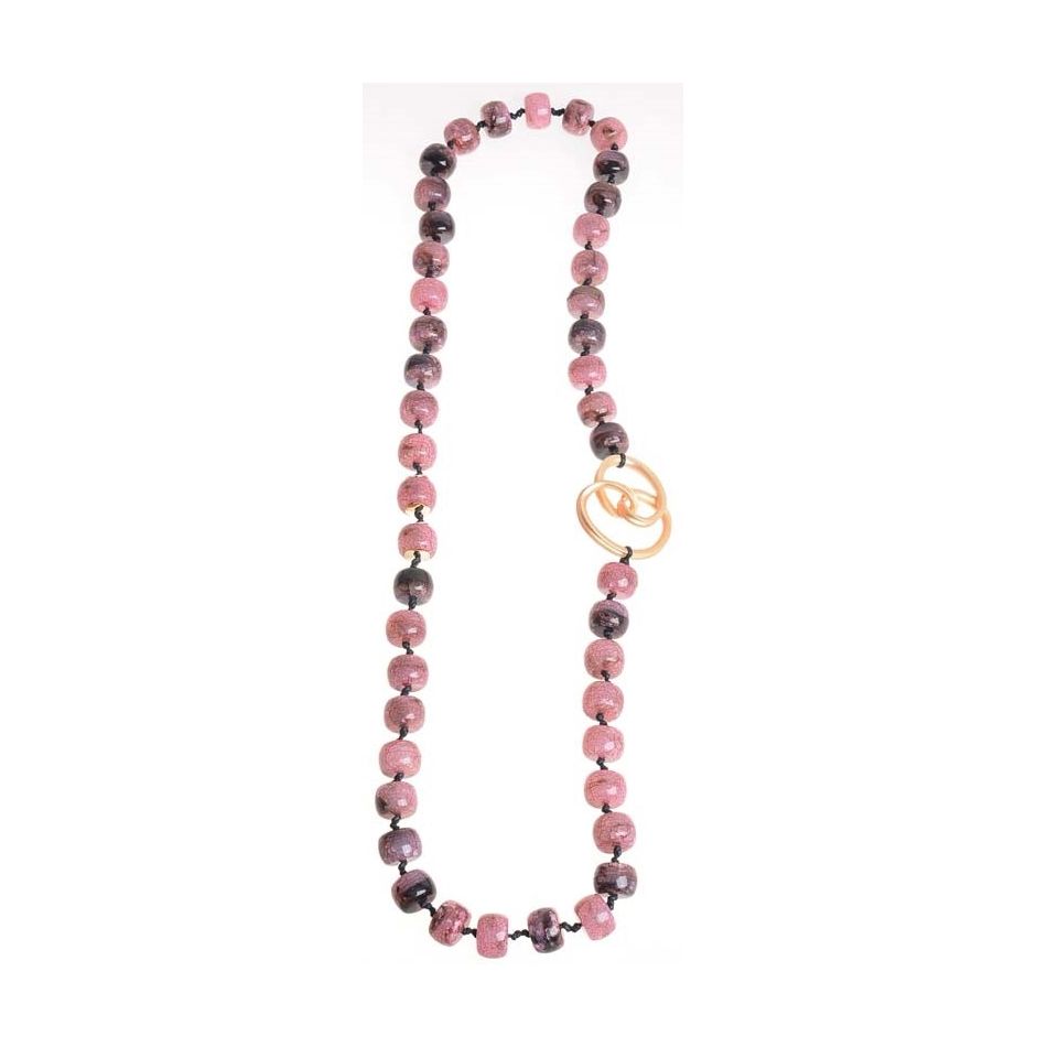 COLLAR LARGO CUENTAS RESINA FIGURA METAL