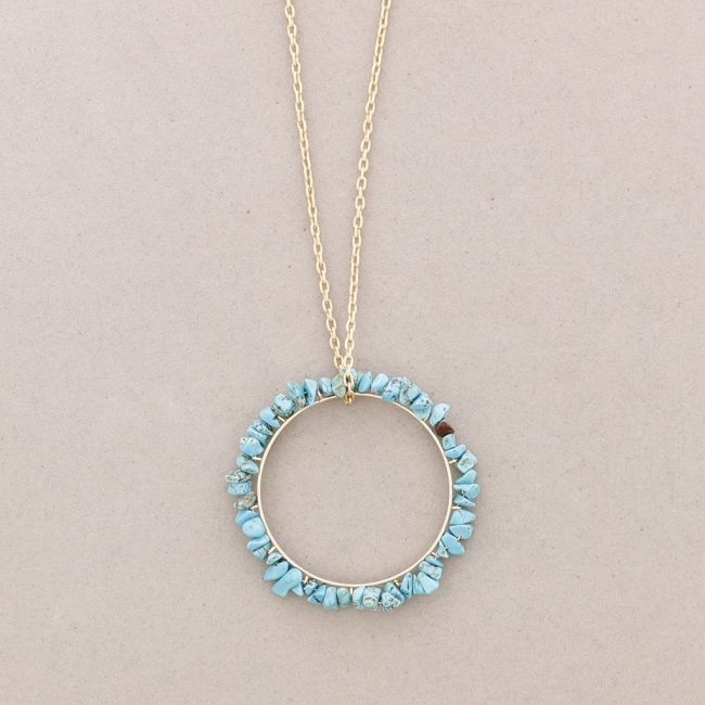 COLLAR LARGO COLGANTE ANILLA PIEDRECITAS