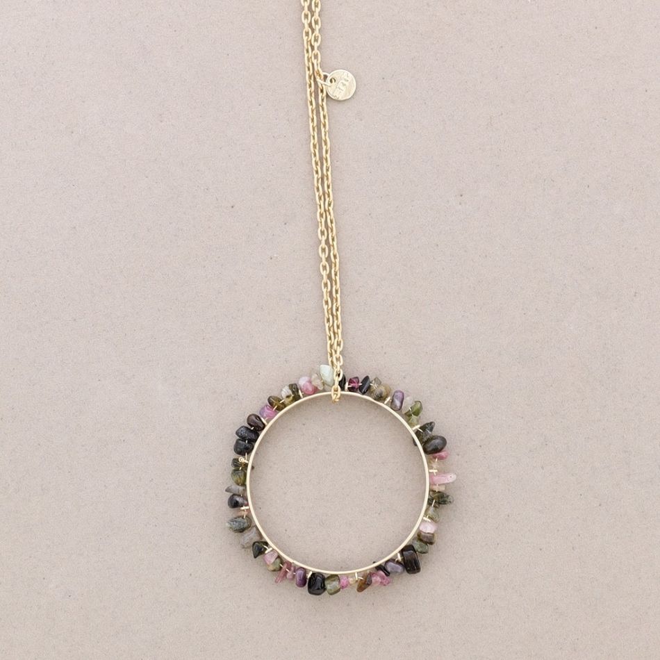 COLLAR LARGO COLGANTE ANILLA PIEDRECITAS