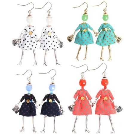 PENDIENTES COLGANTE MUÑECA