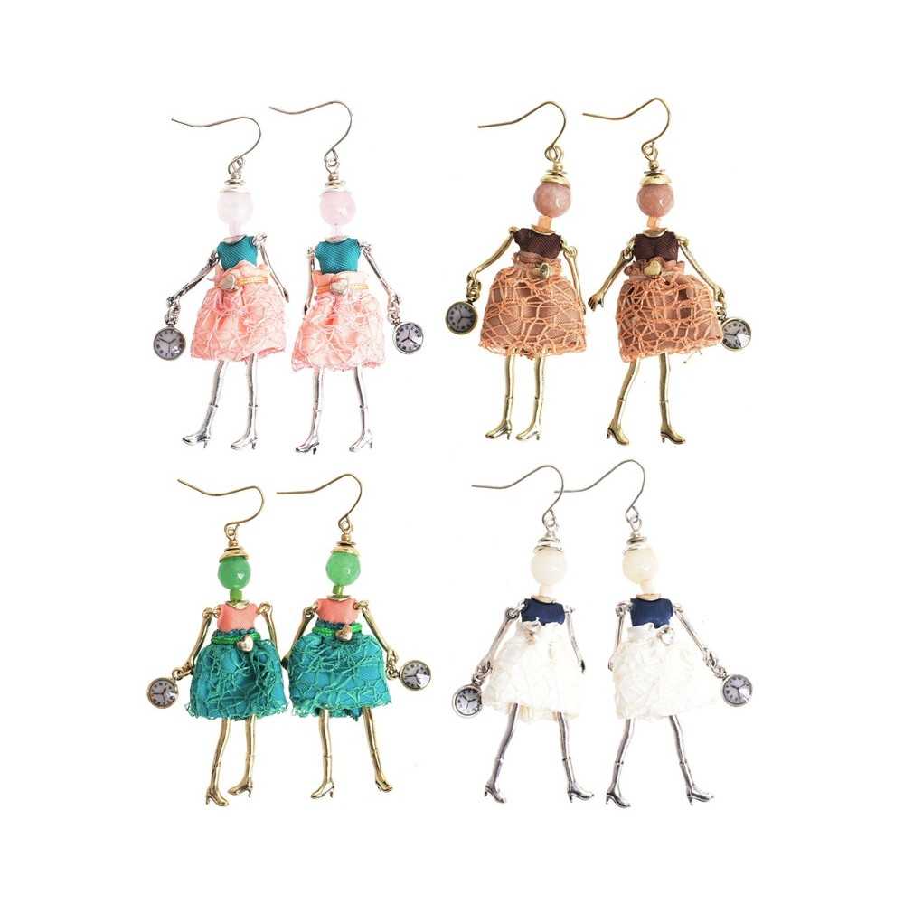 PENDIENTES COLGANTE MUÑECA