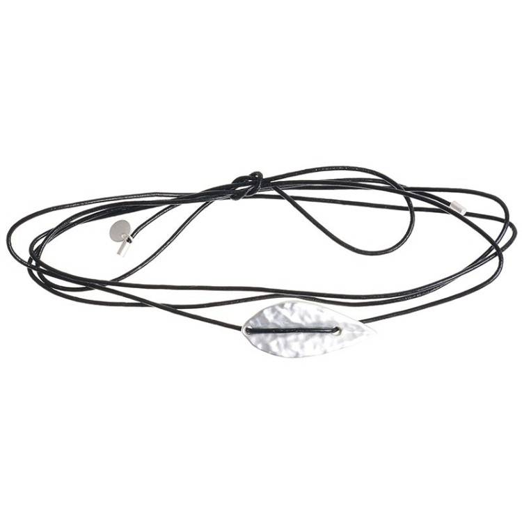 LEATHER LEAF METAL CHOKER