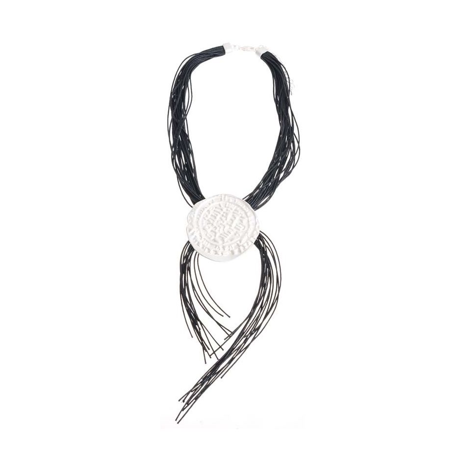 GARGANTILLA CORDONES MEDALLÓN METAL