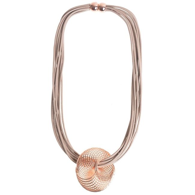 NIDO METAL PENDANT SHORT NECKLACE