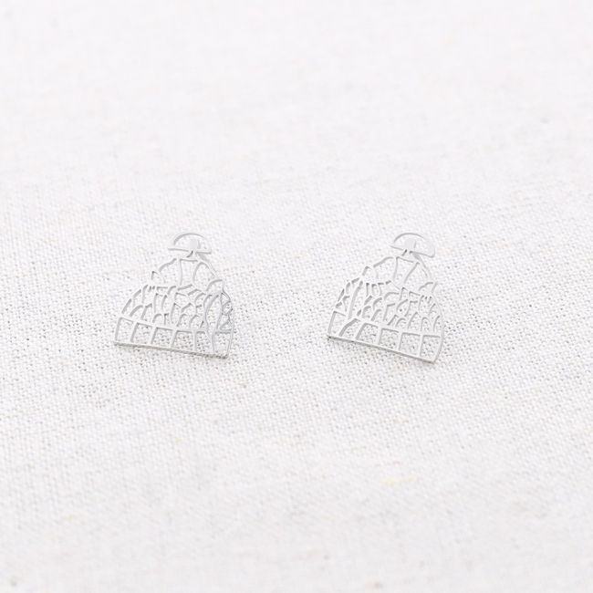 MENINA STEEL STUD EARRINGS