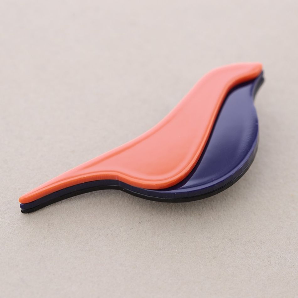 BICOLOR RESIN BIRD BROOCH