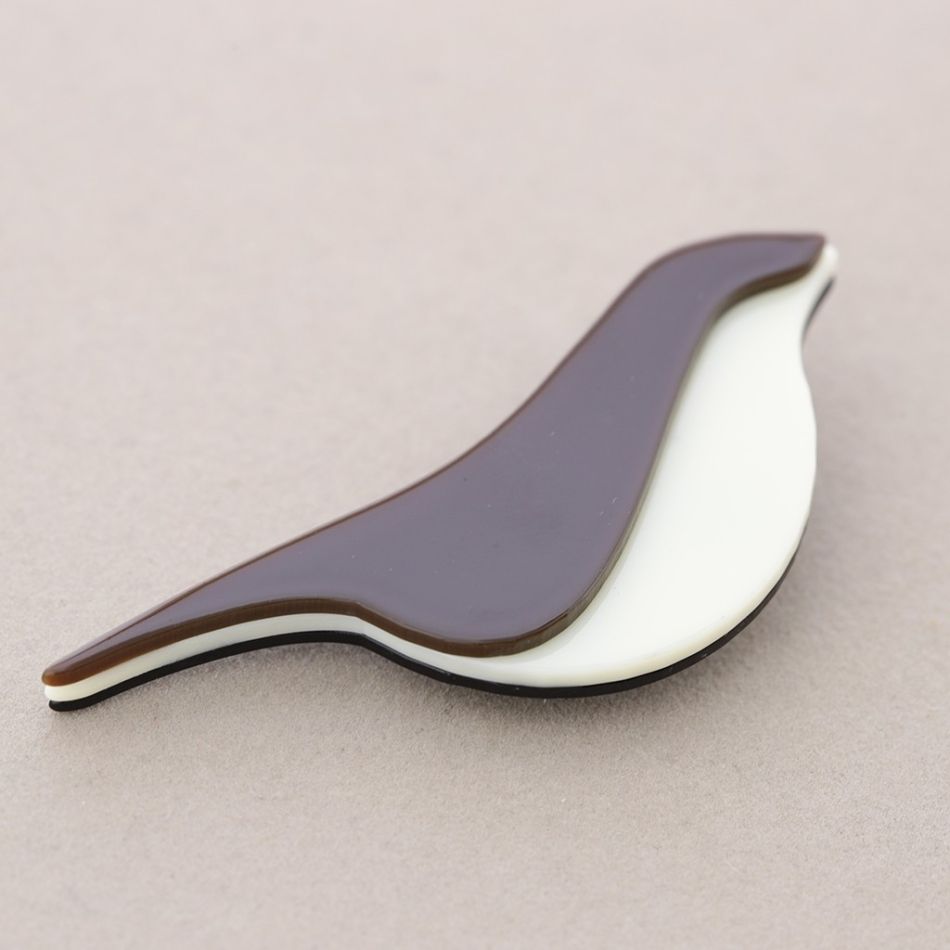 BICOLOR RESIN BIRD BROOCH