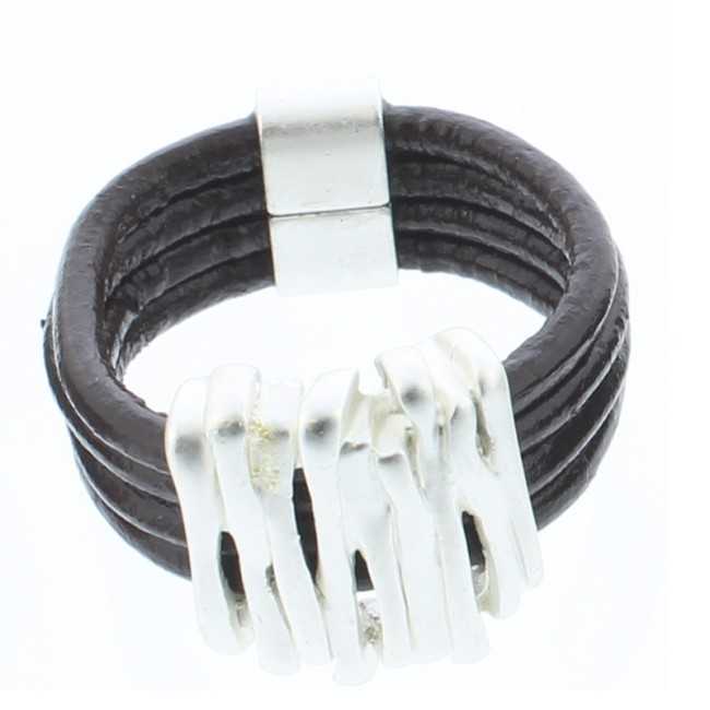 LEATHER RING WITH METAL BEADS ASSORTED SIZES