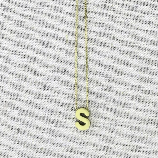SOLID LETTER S PENDANT STEEL SHORT NECKLACE