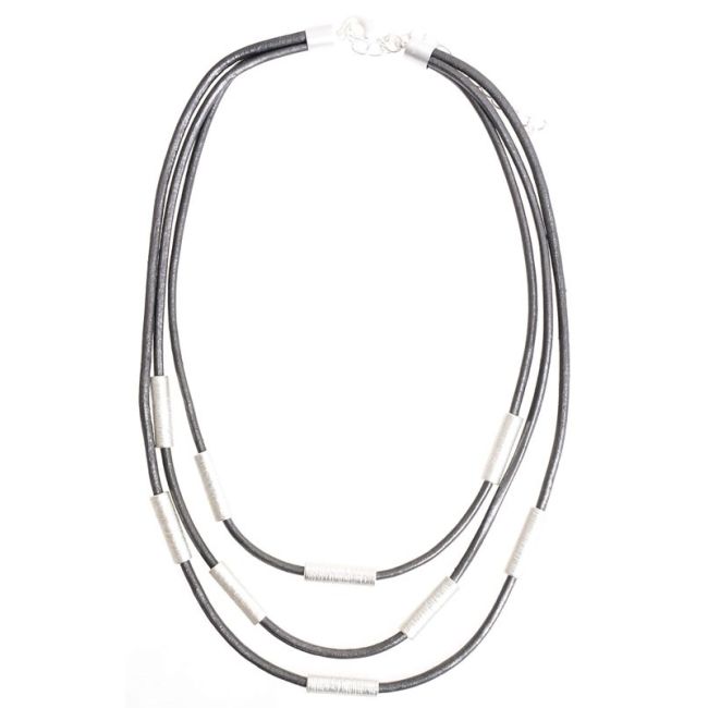 GARGANTILLA CUERO CUENTAS METAL