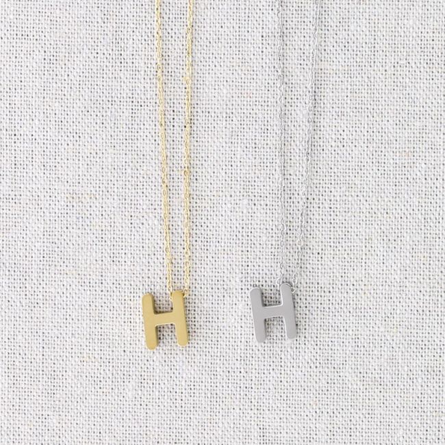 SOLID STEEL LETTER H PENDANT SHORT NECKLACE