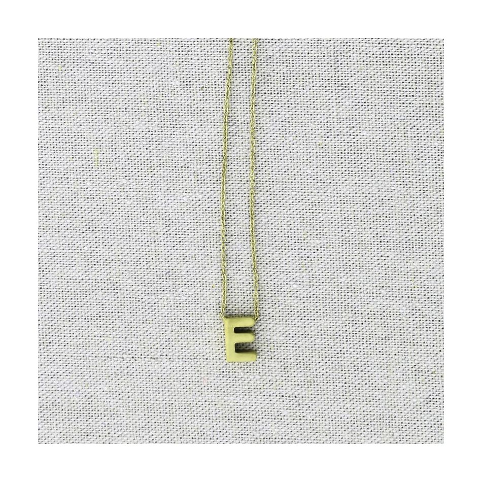 SOLID LETTER E PENDANT STEEL SHORT NECKLACE