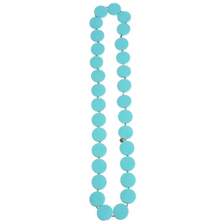LONG NECKLACE WITH WOODEN BEADS 2