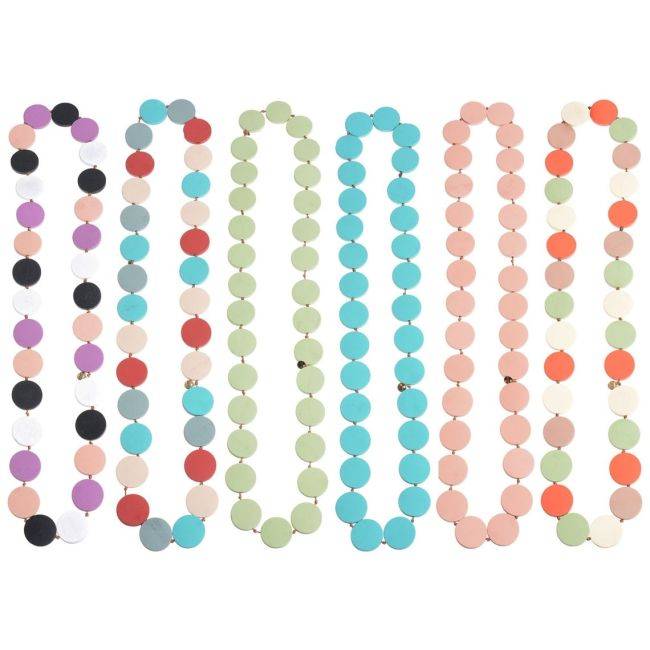 LONG NECKLACE WITH WOODEN BEADS