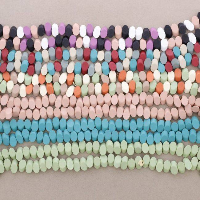 COLLAR LARGO CUENTAS MADERA