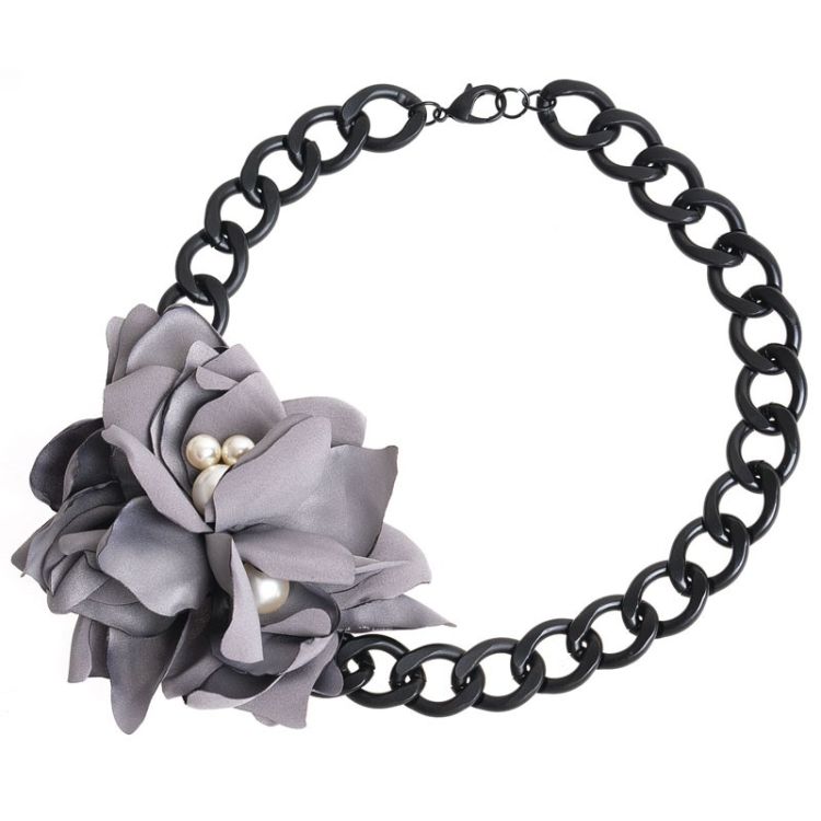 FABRIC FLOWER METAL CHAIN SHORT NECKLACE 2