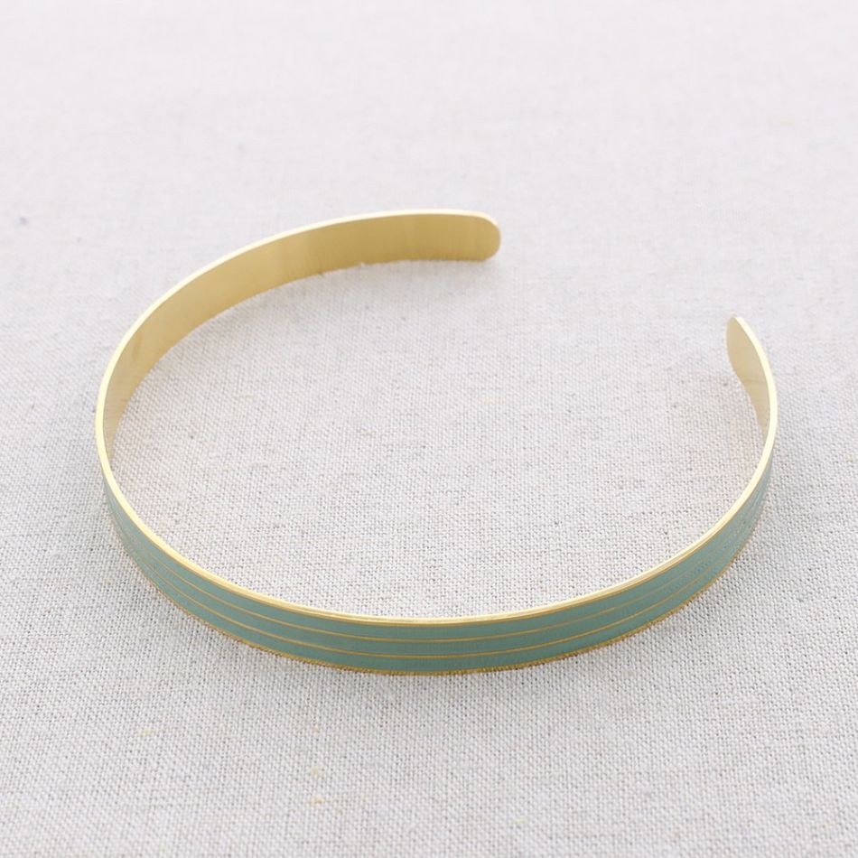 ENAMEL STRIPES STEEL CHOKER