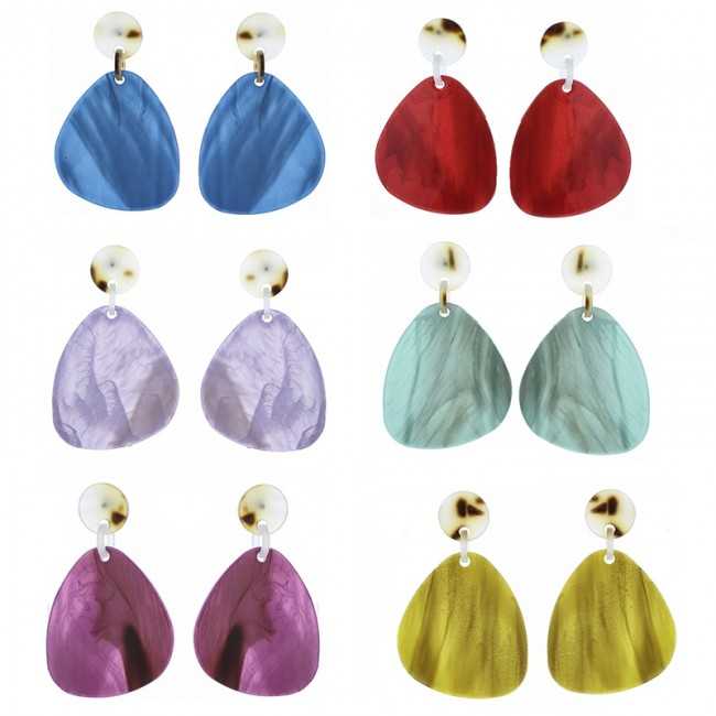 RESIN GEOMETRIC SHAPE EARRINGS