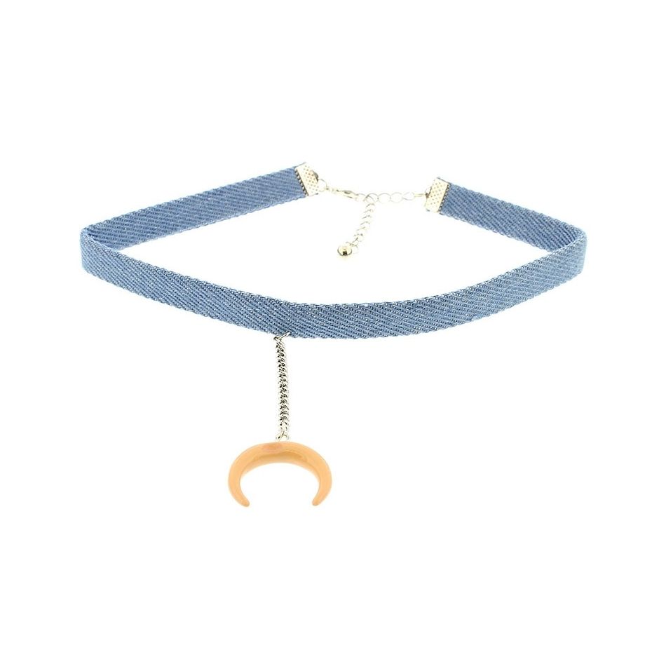 RESIN HALF MOON PENDANT CHOKER