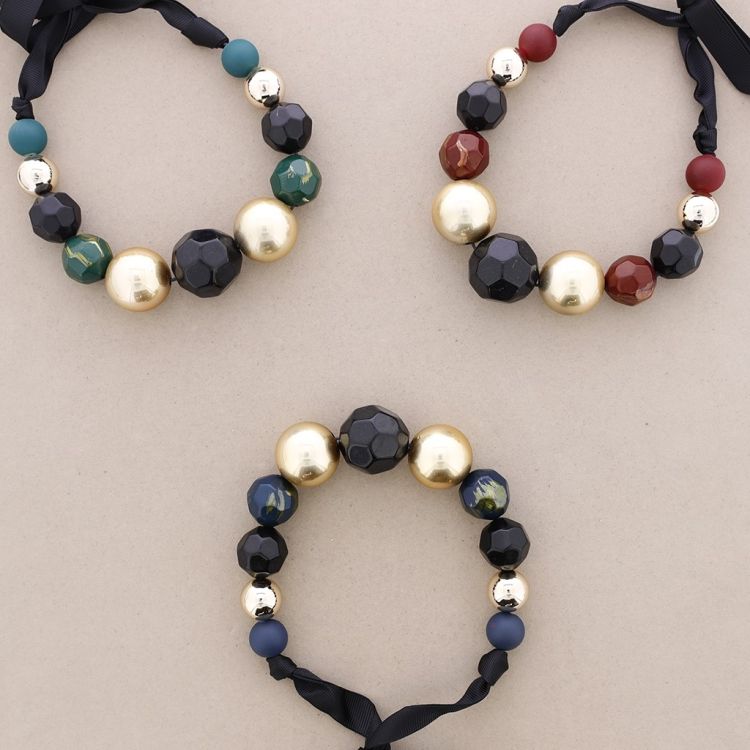 METAL RESIN BALLS SHORT NECKLACE 2