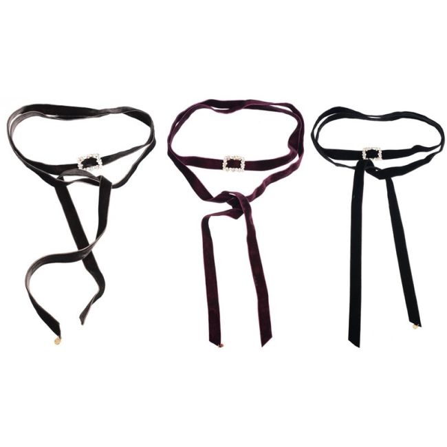 COLLAR LARGO TERCIOPELO STRASS