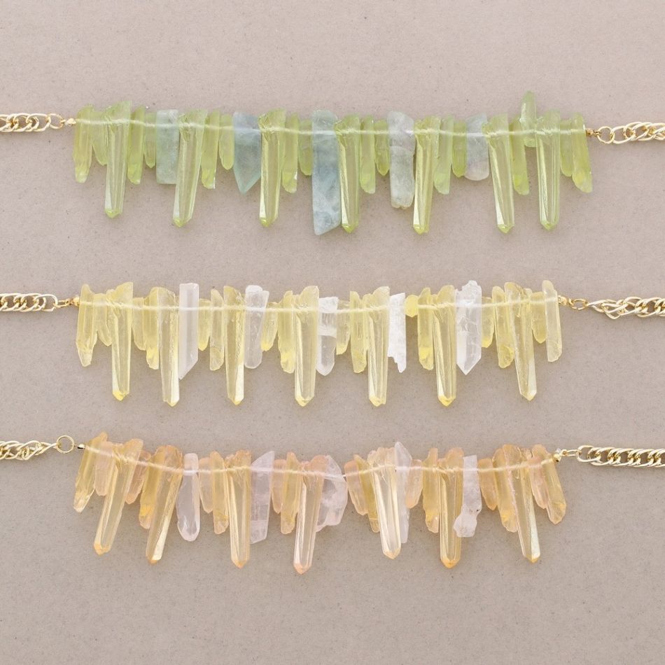 RESIN BEADS SHORT NECKLACE