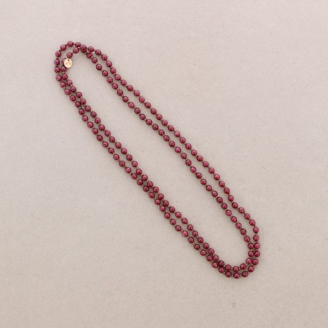 LONG STONE BALL NECKLACE WITH KNOTS