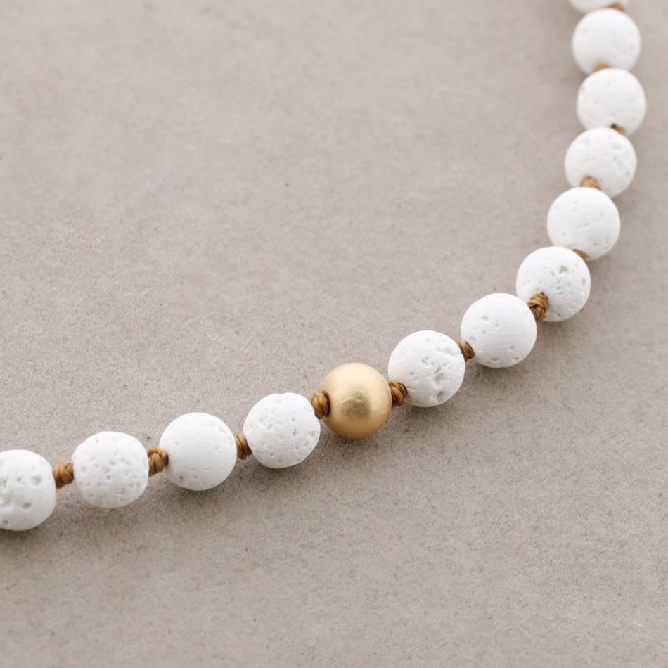 LAVA BEADS SHORT NECKLACE 38CM*8MM