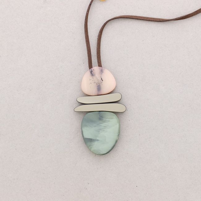 COLLAR LARGO COLGANTE FORMAS GEOMÉTRICAS
