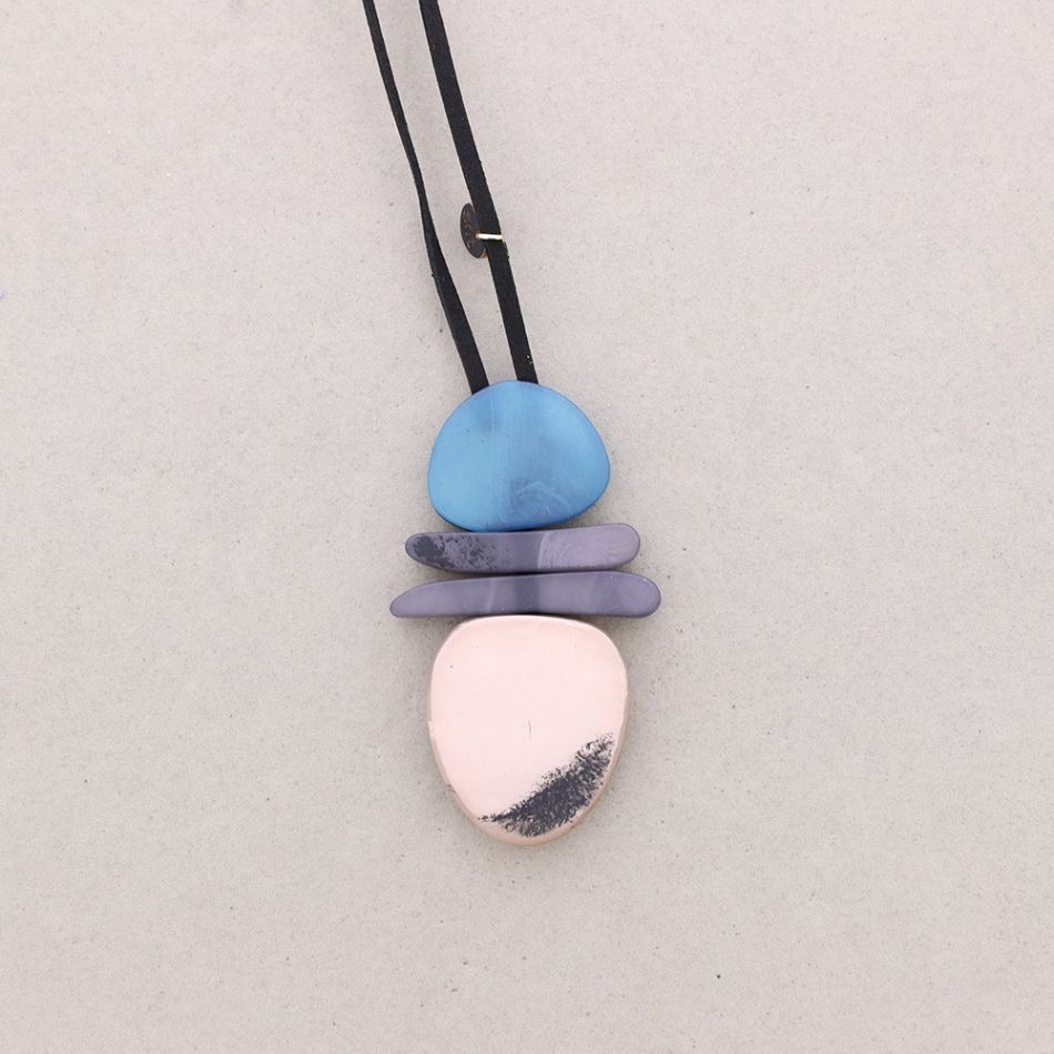 LONG NECKLACE PENDANT GEOMETRIC SHAPES