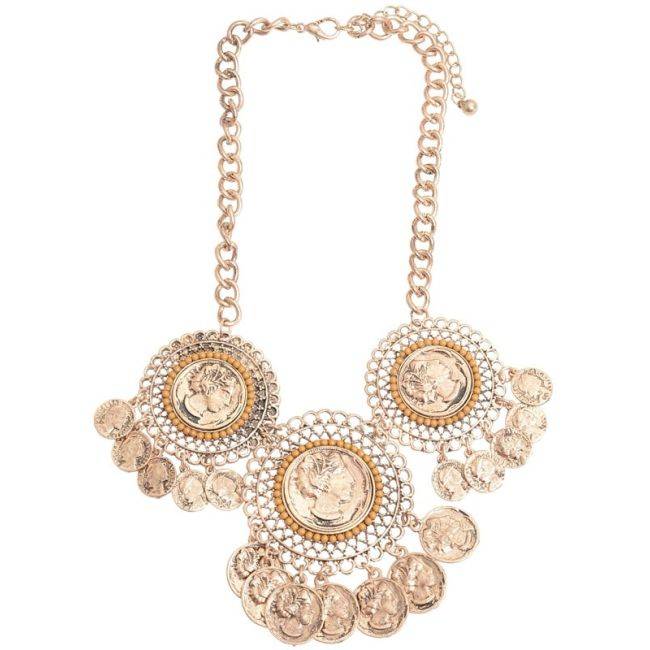 METAL MEDALLION SHORT NECKLACE