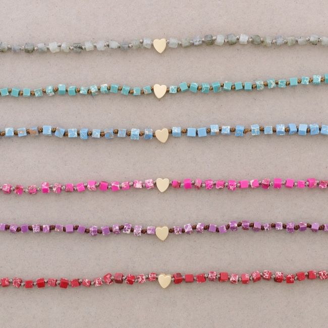 SHORT NECKLACE WITH SQUARE STONES WITH KNOTS