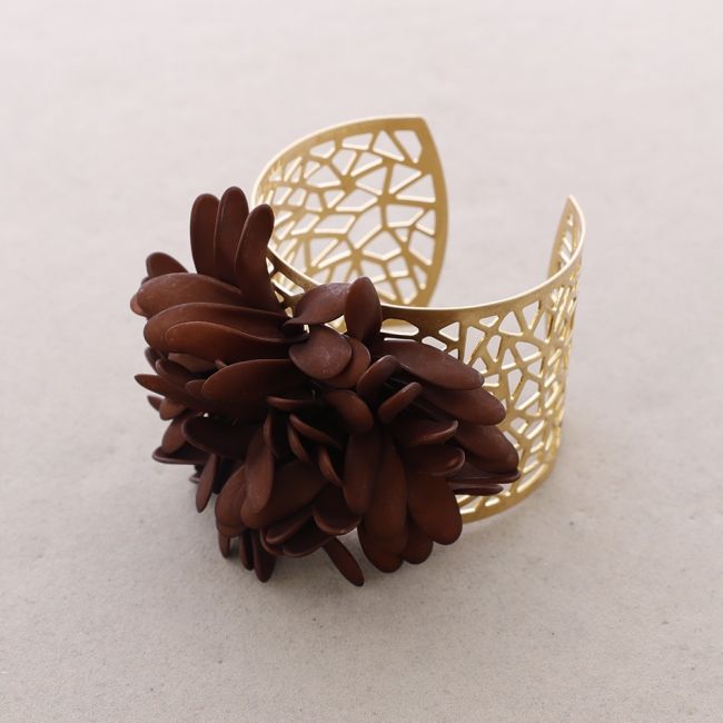 PETALS ADJUSTABLE METAL BRACELET