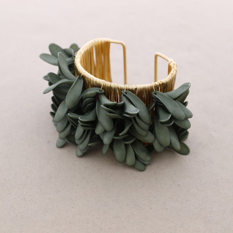 PULSERA METAL AJUSTABLE PÉTALOS