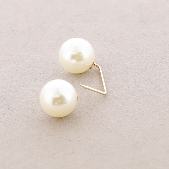 DOUBLE BALL IMITATION PEARL BROOCH