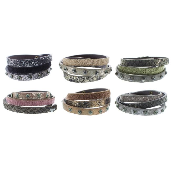 BRACELET 3 TURNS WITH RIVETS