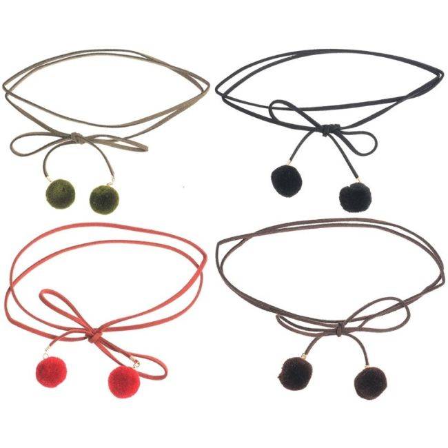HANGING POMPOM CHOKER