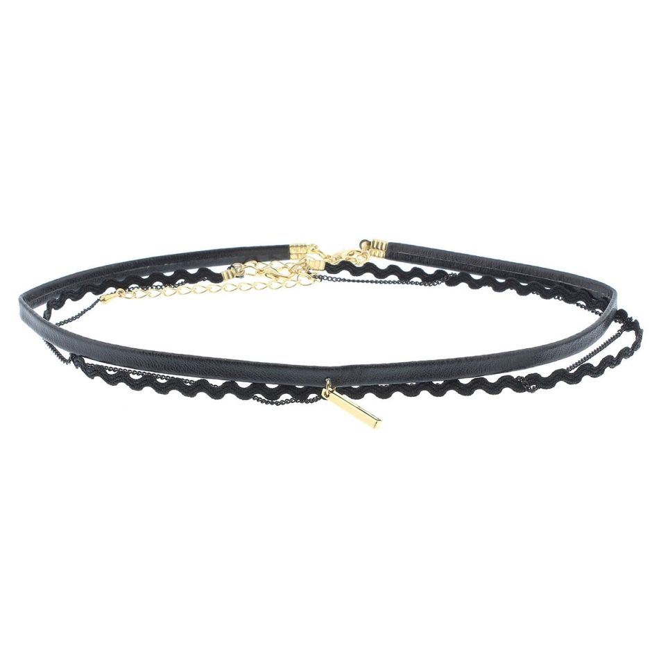CHOKER WITH 3 STRIPS WITH PENDANT METAL DETAIL
