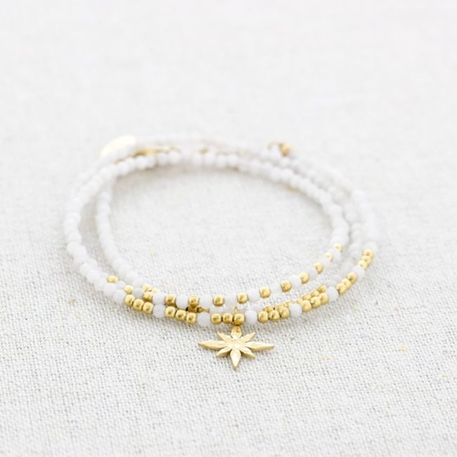 THREE ROUND STONE BRACELET WITH SHOOTING STAR PENDANT
