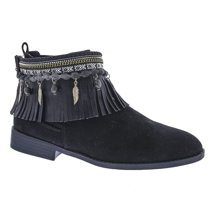 ETHNIC BOOT COVER 2