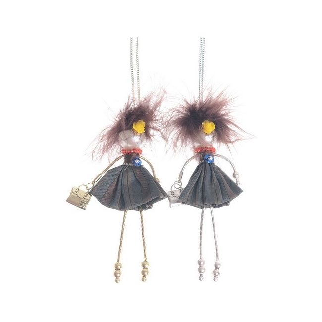 LONG PENDANT NECKLACE LADY QUEEN DOLL