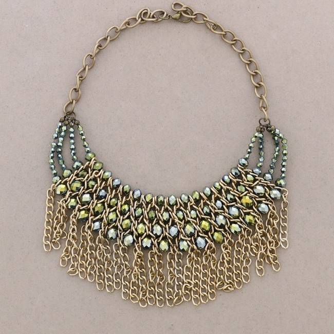 CHAIN SHORT NECKLACE WITH FACETED BEADS